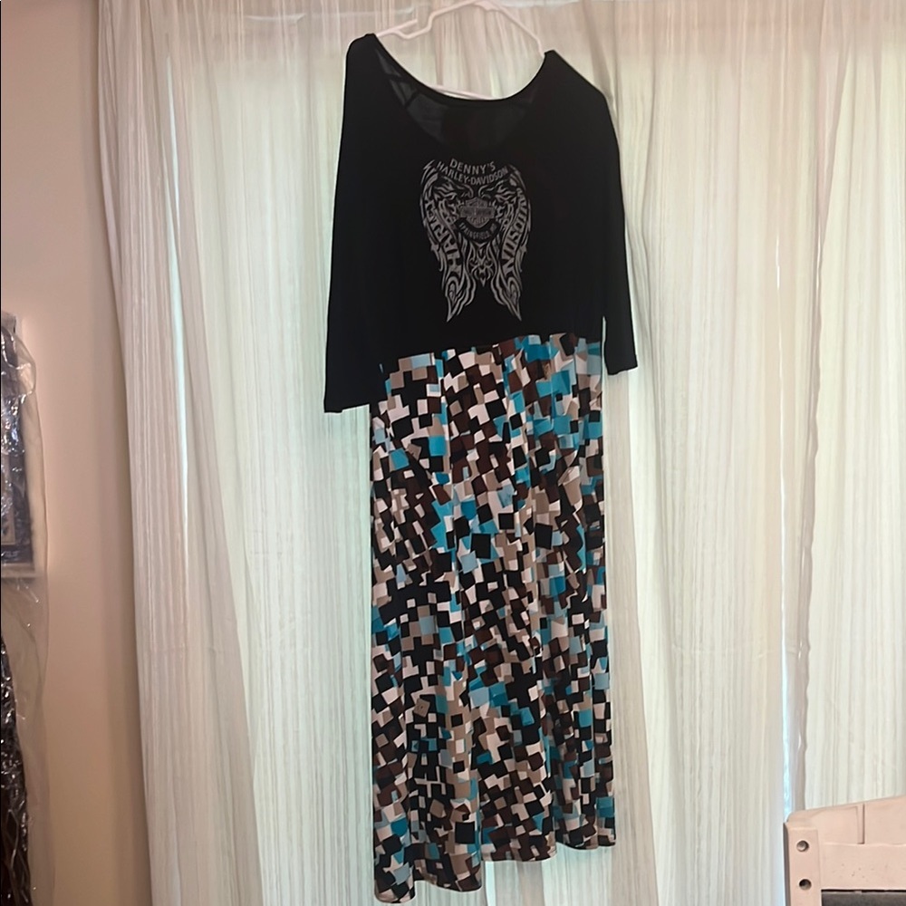 Harley-Davidson Striped Top with Geometric Skirt - Picture 4 of 4